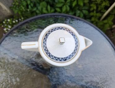 posuda za kafu: Porcelanski čajnik/kuvak sa poklopcem – H&C Selb Schlegelmilch — 3