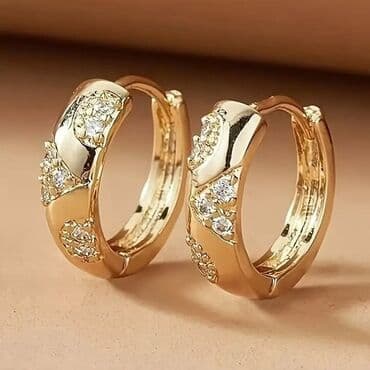 nakit swarovski: ✨Mindjuse 
💫Par 1600 din
💫2 para 1900 din — 6