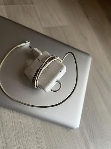 bes audio mikrofon: Apple MacBook Air – 13-inčni aluminijumski ultrabook - Ekran: 13.3" — 3