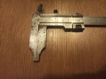 polovan aku alat: Veliki šubler odn. pomično kljunasto merilo 300mm starije proizvodnje — 2