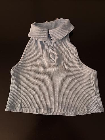 Muška odeća: Baby blue top 
Odgovara xs/s velicini — 1