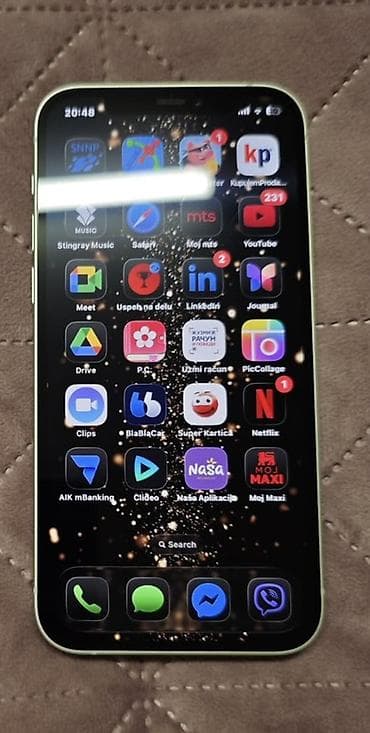 igrice sony 4: Apple iPhone 12, zelena boja Ključne karakteristike: - Ekran Super — 4