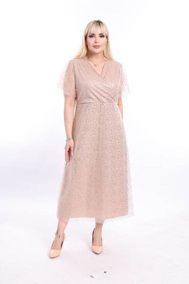 haljine xxl: 2xl - 4xl
4500 — 15