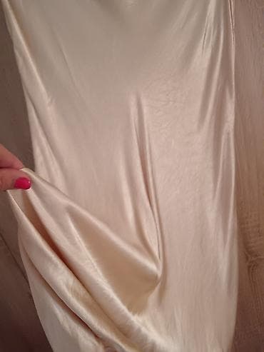 tamaris obuca novi sad: Saten suknja u boji šampanjca - Kroj: ravna, midi dužina s blagim A — 2