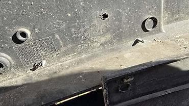 marker za kola: REŠETKA BRANIKA ZA FORD FIESTA | Ford fiesta rešetka branika maska — 2