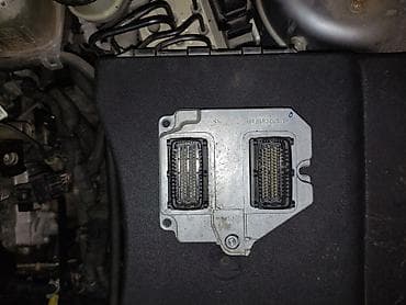 reno megan 1.6 benzin: Motorni računar/ kompjuter/ECU za Opel vectru C 1.8 benzinac, kod — 3