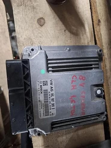 lovato prekidac za plin: ECU MOTORNI RACUNAR. GOLF 7. A3 8V. 04L907309B | ECU motorni racunar — 1
