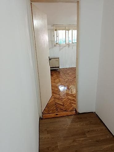 Tražim sobu za izdavanje: IZDAVANJE: Garsonjera sa DVORIŠTEM i PARKINGOM – Kanarevo Brdo ​Izdaje — 6