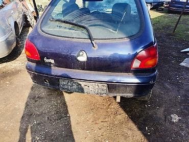 navoz za auto: FORD FIESTA 1.8 2002. GOD. - KOMPLETAN AUTO U DELOVIMA | Polovni — 2