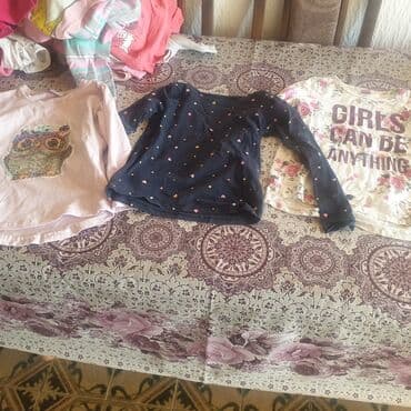 T-shirts: Round neck, Long sleeve — 10