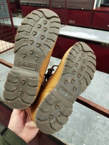 nike 95 duboke: Čizme, 41 — 6