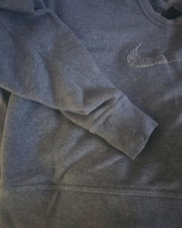 Dukserice: Nike ženska dukserica, sivi melange - Model: klasična dukserica sa — 2