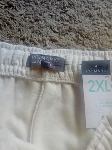 muska zimska jakna sa krznom: Primark nove tenerke za muskarce. vel.2xl ima dzepove i pozadi jedan — 2