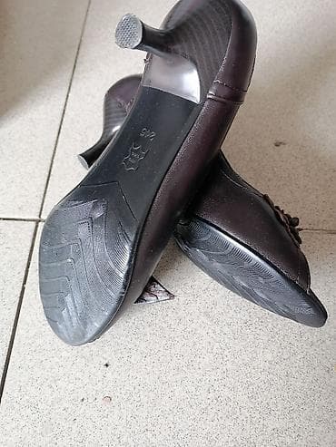 pantalone laura t: Ženske kožne salonke na štiklu, braon boje - Materijal: prirodna koža — 3