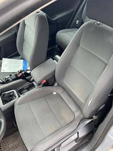 Kompletan auto u delovima: NASLON ZA RUKU ZA VOLKSWAGEN GOLF PLUS | Naslon za ruku za VW Golf — 1