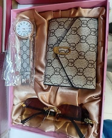 ugg papuce zenske: Idealan poklon za 8 mart 😍 Kvalitetan ženski set 2800 dinara 😍 Dolazi — 2