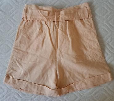 H&M ženske šorts bermude, boja svetlo breskva. - Model sa visokim