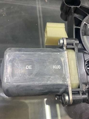 auto prikolice subotica: MOTORIC PODIZACA STAKLA ZA VOLKSWAGEN TIGUAN - 5Q0959802B | Motoric — 1