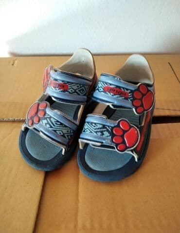 tech fleece za devojcice: Sandals, Size - 19 — 1