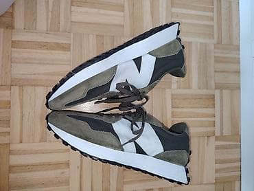 patike 483 cena: New Balance patike – model inspirisan retro trkačkim siluetama (serija — 2