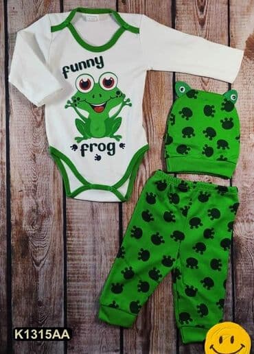 Veličina 62 68 74 Cena 950 din Tri kompleta cena 2000 din Slanje na lalafo.rs Veličina 62 68 74 Cena 950 din Tri kompleta cena 2000 din Slanje