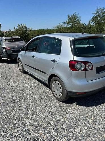 Vozila: KOPČE ZA POJAS ZA VOLKSWAGEN GOLF PLUS | Kopče za pojas za VW Golf — 4