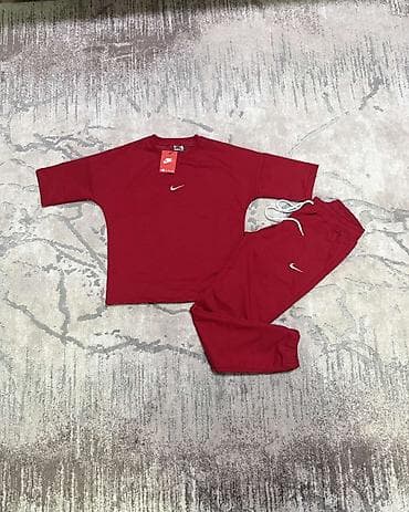 Sweatsuit Sets: Dvodelni ženski komplet – majica s kratkim rukavima i donji dio — 7