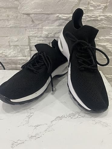 Patike, veličina - 42