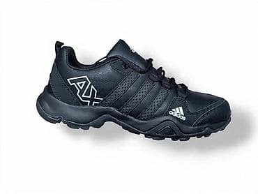 zara muske stvari: Adidas muška sportska patika – crna - Model: niskoprofilna patika sa — 1