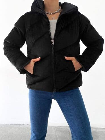 parajumpers jakne cena: Jakne 
Vrhunskog somotnog materijala 
Vel : ( S M L )

Cena : 3900 — 4