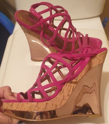 nike šuškavac: Sandale, Nine West, 37 — 1