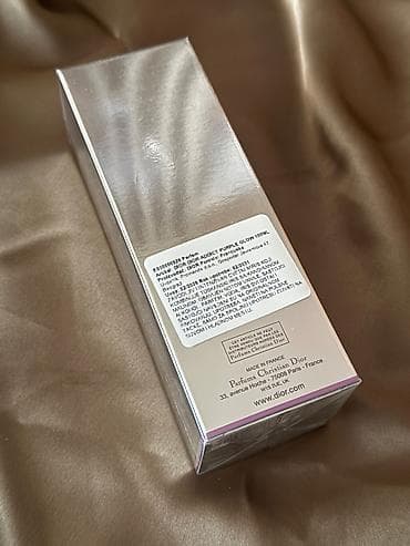 opise: Dior Addict Purple Glow Eau de Parfum, original, 100 ml, neotpakovan u — 4