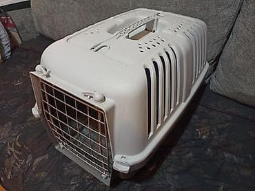 Kvalitetan, praktično nov, transporter za mačke ili manje pse