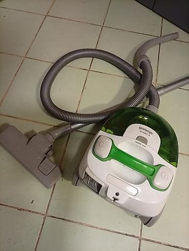 13 pro: Gorenje G-VAC 4 usisivač bez kese, 1600W max - Snaga: 1600W max — 2