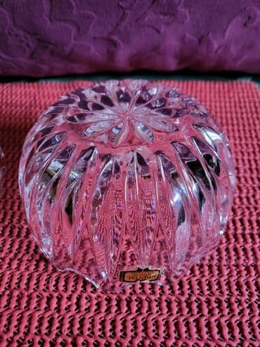 swarovski kristal cena: Satula nova ili dve bombonijera,kristal Zajecar. 70te. Satula ili — 8