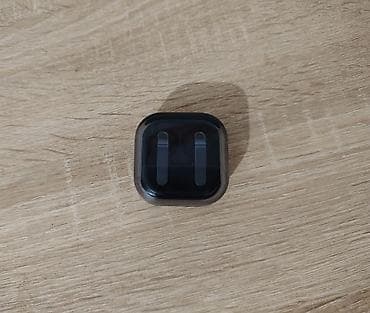 kopija nova: Na prodaju Samsung galaxy buds 4 pro. U odličnom stanju, korišćene — 3