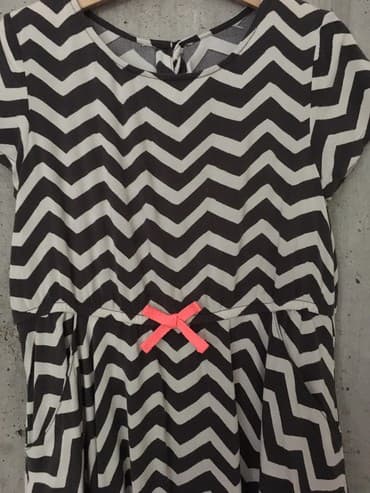 svecane haljine šabac: H&M, Midi, Short sleeve, 122-128 — 3
