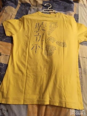 mrezaste pantalone sa cirkonima: Original majca De Puta Madre žute boje sa cirkonima. Dužina majce — 8