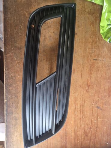 dupli ventilator za auto: Plastična rešetka/ukras maska branika Audi A4 B8 - Komponenta — 1