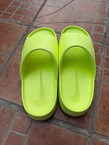 nike plave patike: Papuče 45, bоја - Žuta — 3