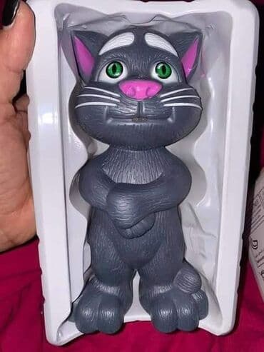 kinder jaje igracke 2022: Brbljivi mačak Talking Tom 🥰🥰🥰🥰🥰🥰🥰Ova igračka koja ponavlja reči je — 1