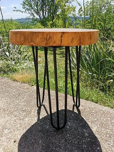 Stočić unikatni vintage 34*34 cm visina 44 cm debljina drveta 4,5