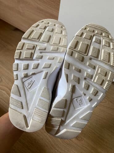bebi odeca za devojcice: Nike, Veličina - 28, Anatomske — 5