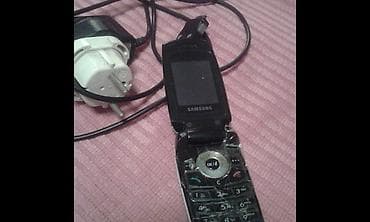 smart televizor: SAMSUNG X 680 Mobilni je u savrsenom stanju,sve radi,sa punjacem i — 3