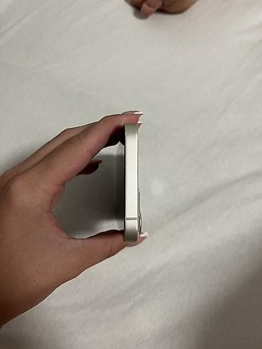 demo telefon: Iphone 13 128gb -kao nov Telefon je u odličnom stanjuvidljivi blagi — 5