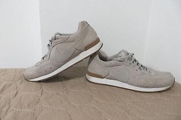 NIKE br 44,5 28,5cm unutrasnje gaziste, potpuno zdrava ocuvana patika na lalafo.rs NIKE br 44,5 28,5cm unutrasnje gaziste, potpuno zdrava ocuvana patika