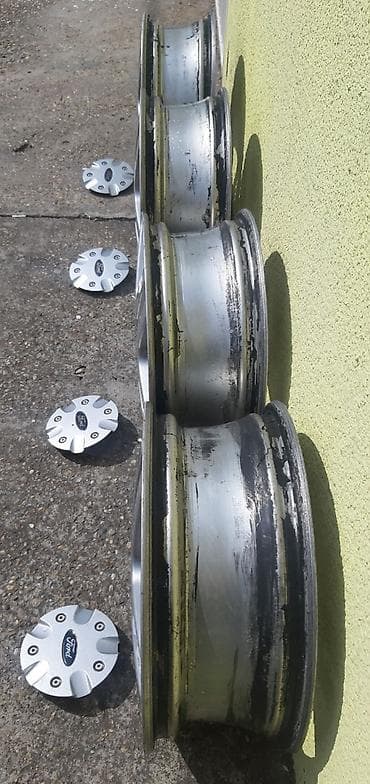 Tyres & Wheels: Originalne Ford Alu Felne R16 Felne potpuno Ispravne, izbalansirane — 2