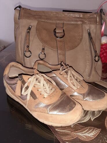 guess patike: TOP PONUDA Kožne patike broj 38 i tasna u istoj kombinaciji boja — 1