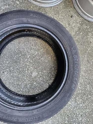 auto kamera 3 u 1: MICHELIN 235/50 R19 LETNJA | 235/50 R19 Michelin Letnje 4 komada — 2