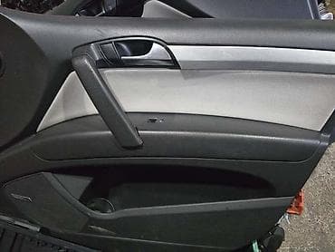 Delovi enterijera: SEDIŠTA-INTERIJER ZA AUDI Q7 OD 2006. DO 2011. GOD. | Ima i svih 7 — 2